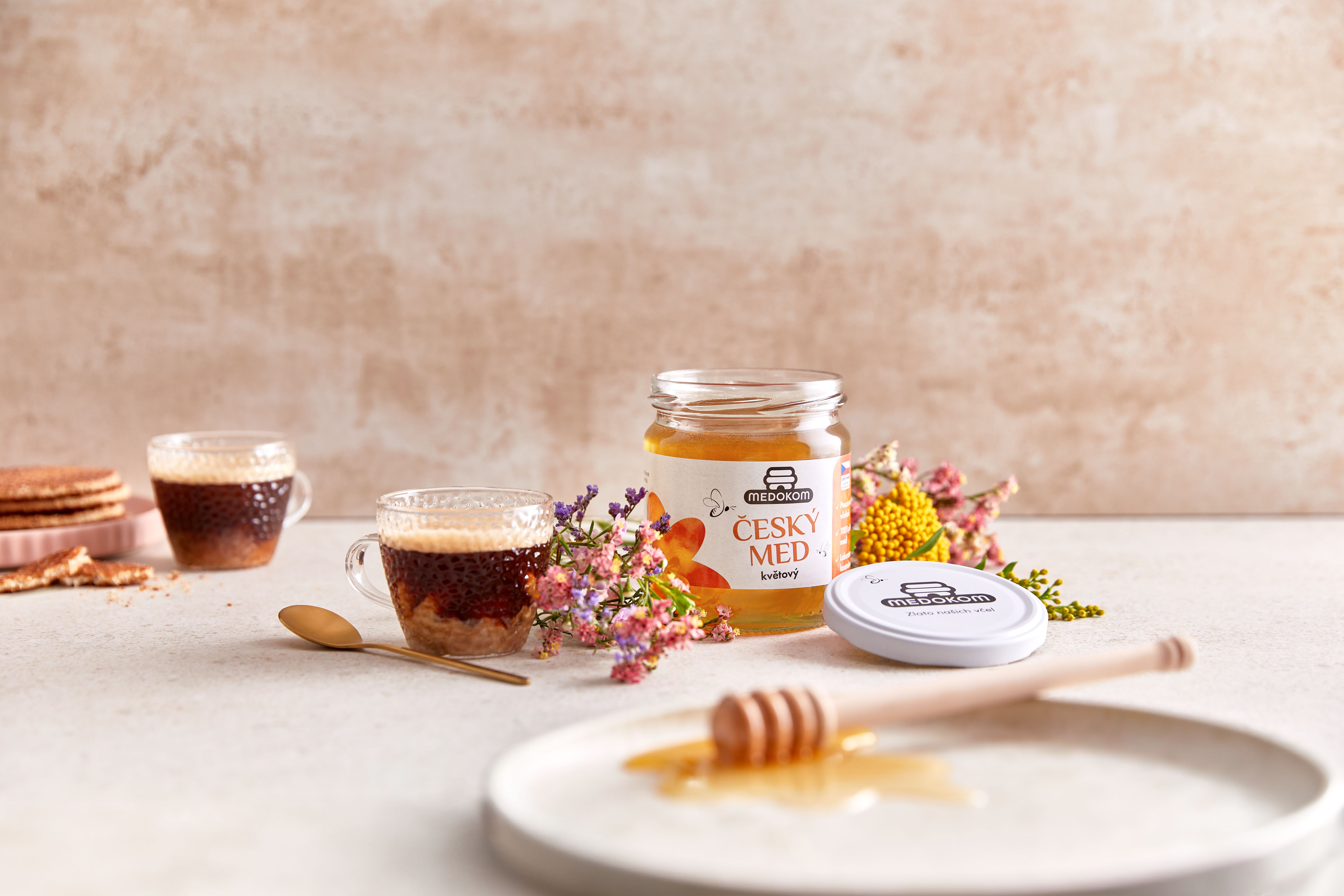 Drink coffee with honey and boost your immunity!